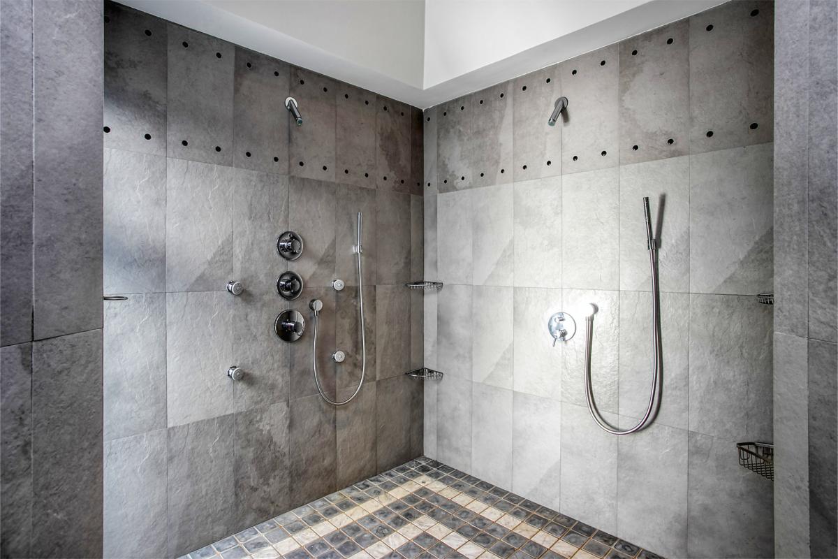 23-LesPalmiersBleus_Bathroom1_Location villa avec piscine terres basses saint martin